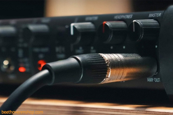 چگونه صدای گیتار الکتریک را ضبط کنیم - فروشگاه موسیقی بتهوون