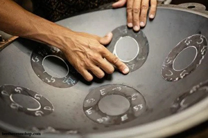 چرا هنگ درام گران است - فروشگاه موسیقی بتهوون